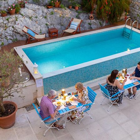Boutique Hotel Capitano تْشيرسيك نوفي المظهر الخارجي الصورة