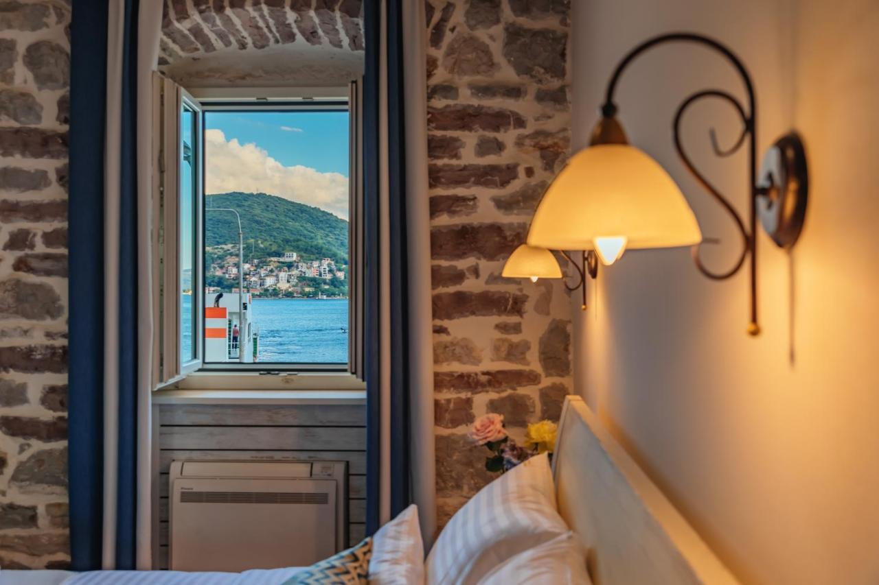 Boutique Hotel Capitano تْشيرسيك نوفي المظهر الخارجي الصورة