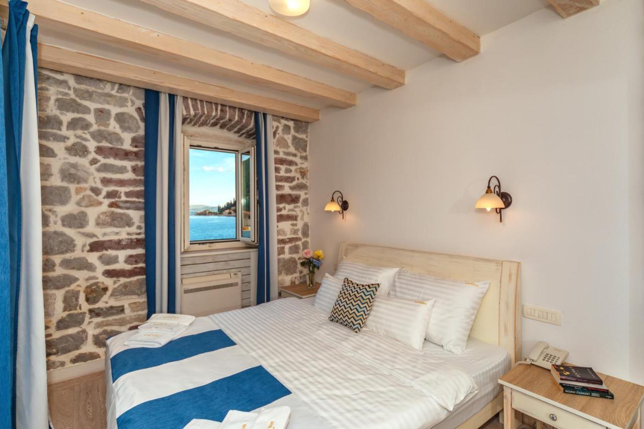 Boutique Hotel Capitano تْشيرسيك نوفي المظهر الخارجي الصورة